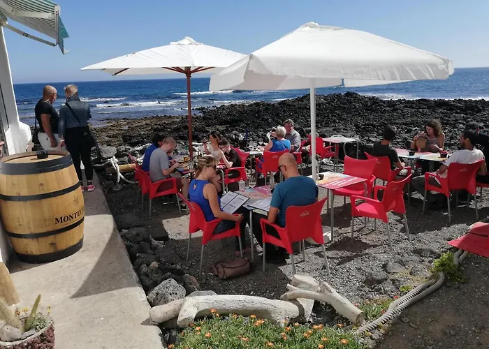 Luca 05 En Playa Roca * Costa Teguise