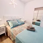 Apartman Luca 05 En Playa Roca