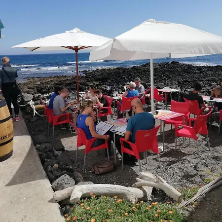 Luca 05 En Playa Roca * Costa Teguise