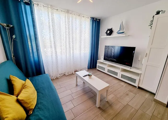 Luca 05 En Playa Roca * كوستا تاغيسي