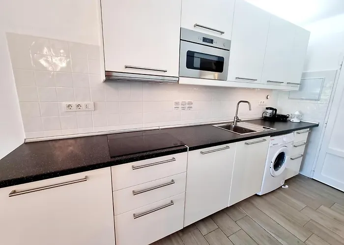 Luca 05 En Playa Roca Apartment